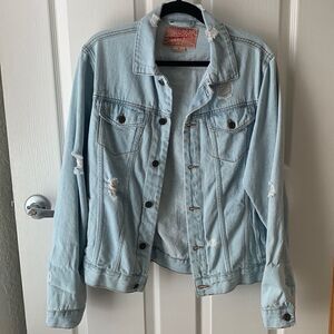 Men’s Brooklyn Cloth Co Distressed Jean Jacket Light Wash